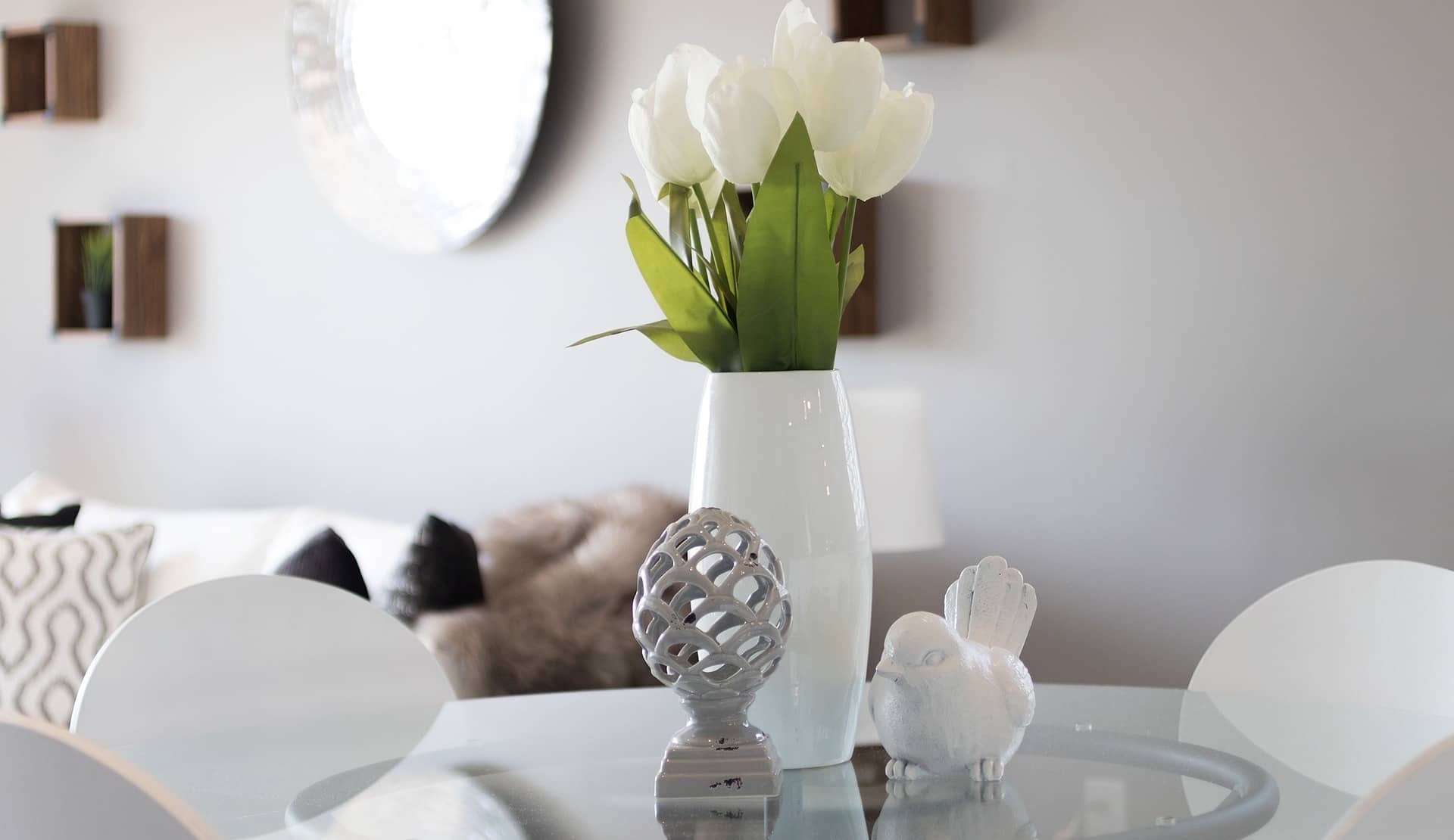 Parfois, il ne suffit que de petites touches simples pour redonner vie (à bas prix!) à votre décor.